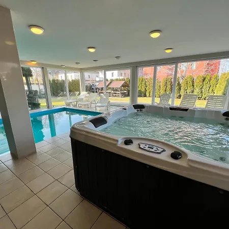 Aparthotel Wellness Dorina