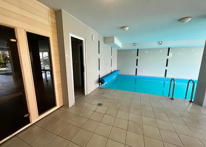 Wellness Dorina 公寓式酒店